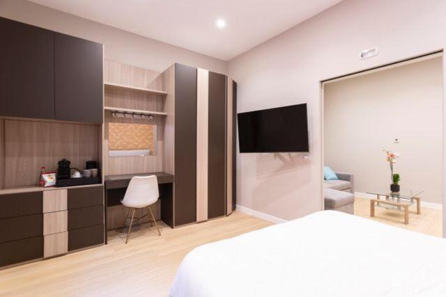 Casa Ilaria Aparthotel Наполи Екстериор снимка