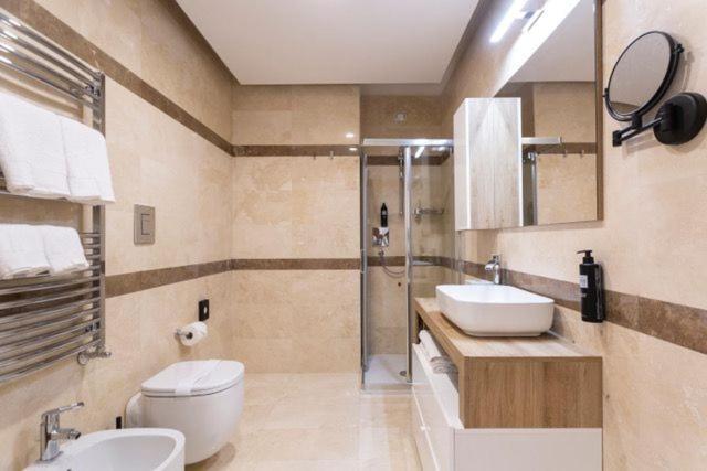 Casa Ilaria Aparthotel Наполи Екстериор снимка